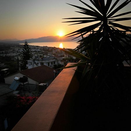 Orsalia Luxury Suites Платаньяс Экстерьер фото