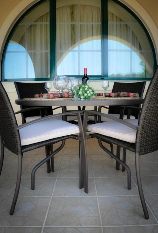 Orsalia Luxury Suites Платаньяс Экстерьер фото